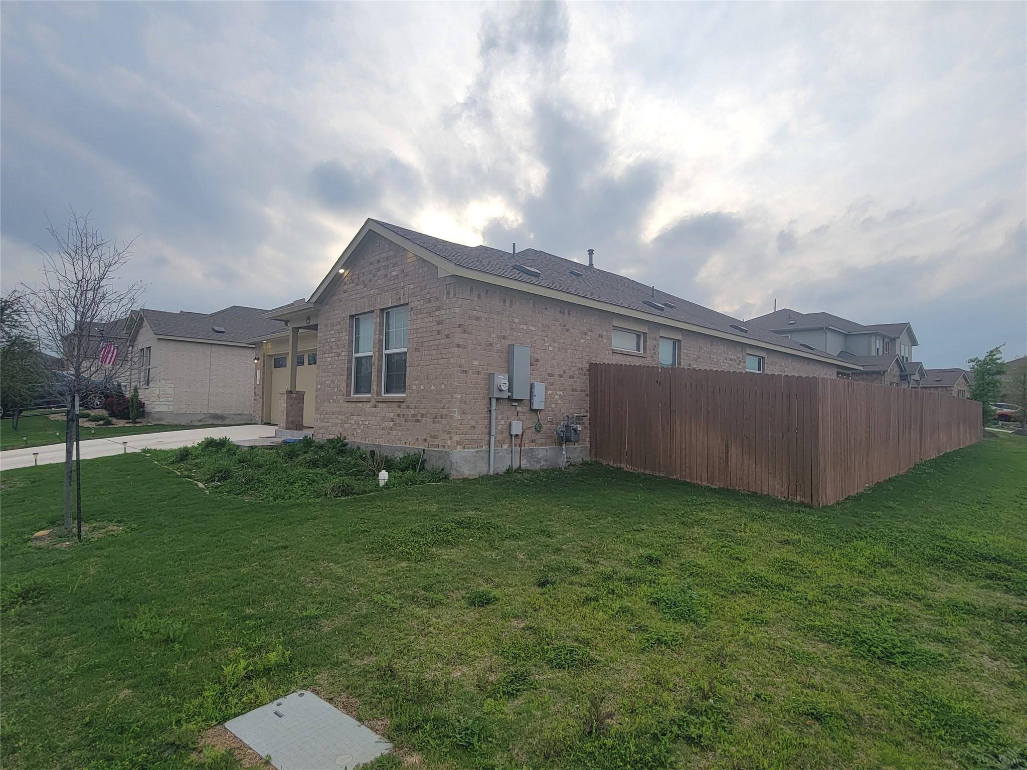 Georgetown, TX 78626,9113 Daisy Cutter XING