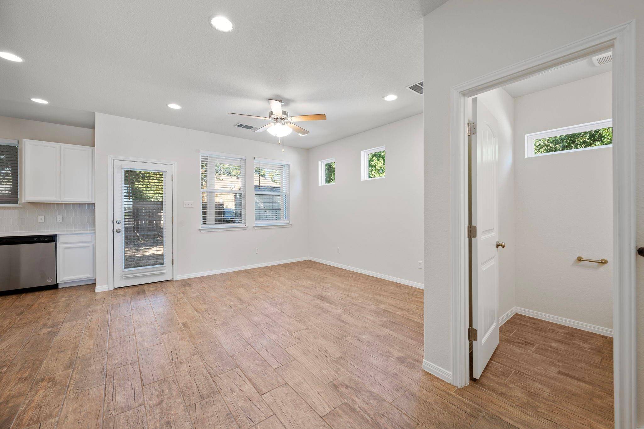 Taylor, TX 76574,700 W 6th ST #D