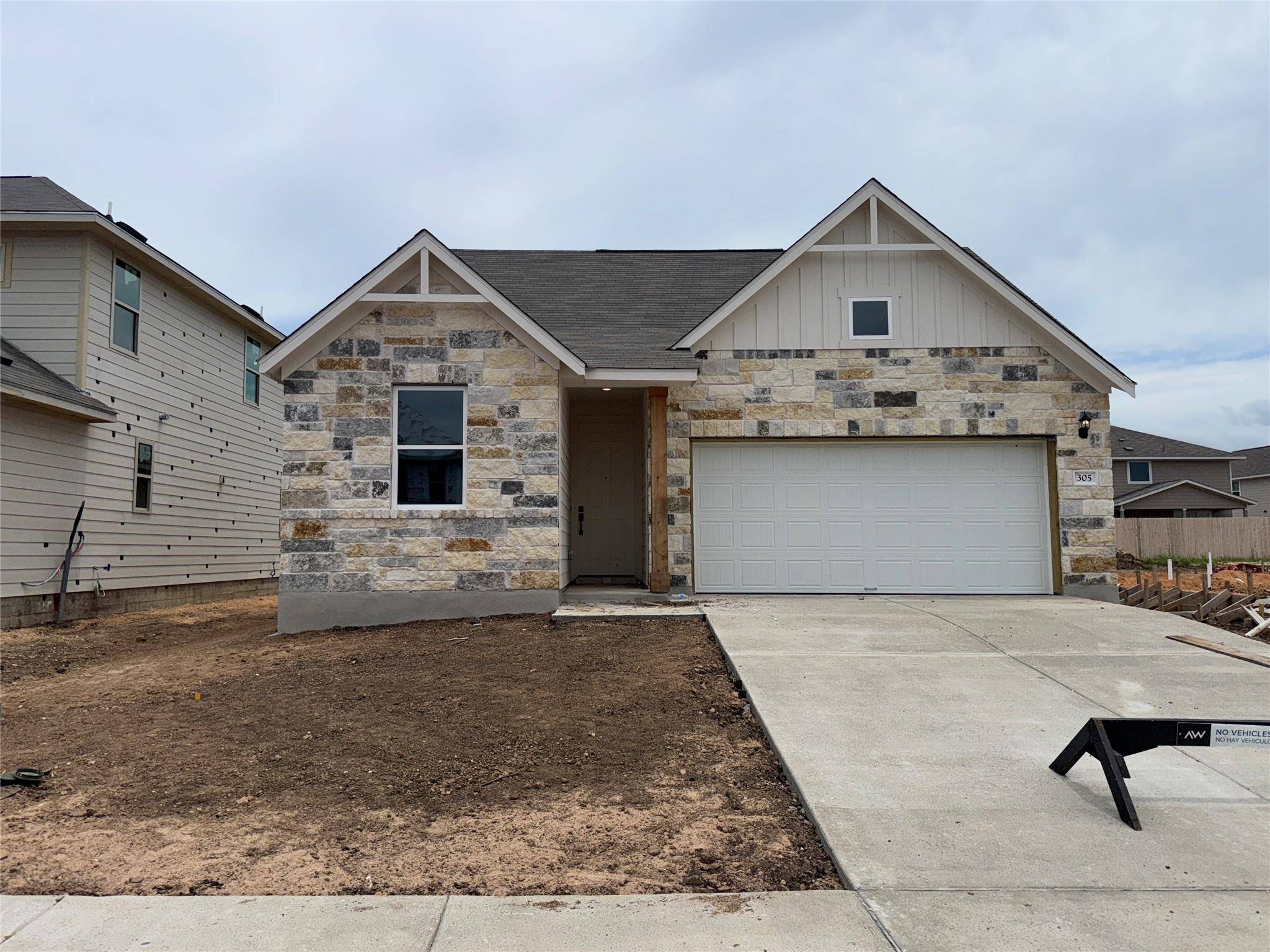 Hutto, TX 78634,305 Willow Heights DR