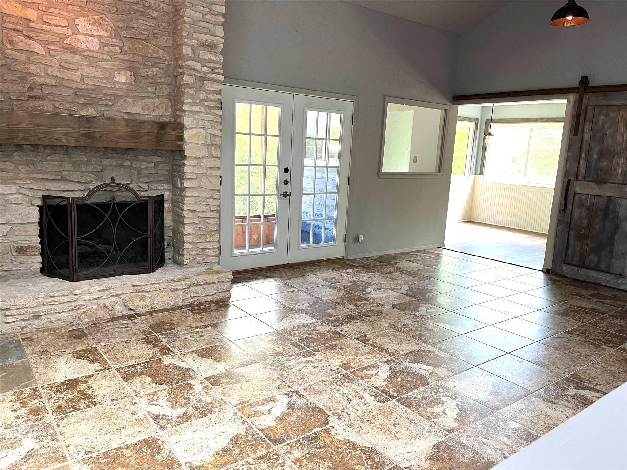 Round Rock, TX 78681,602 Splitrock