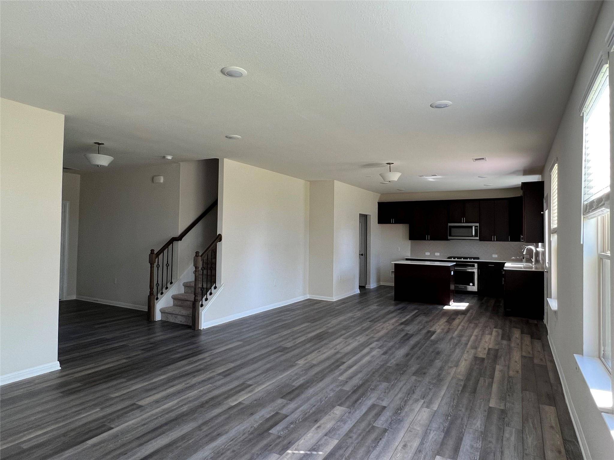 Austin, TX 78724,6817 Ellsworth WALK