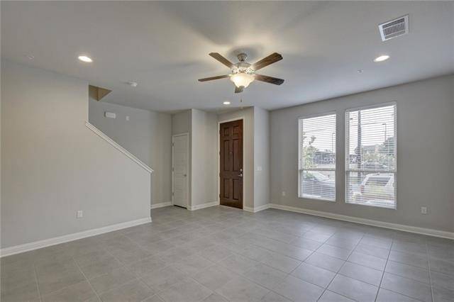 Austin, TX 78741,6814 E Riverside DR #62