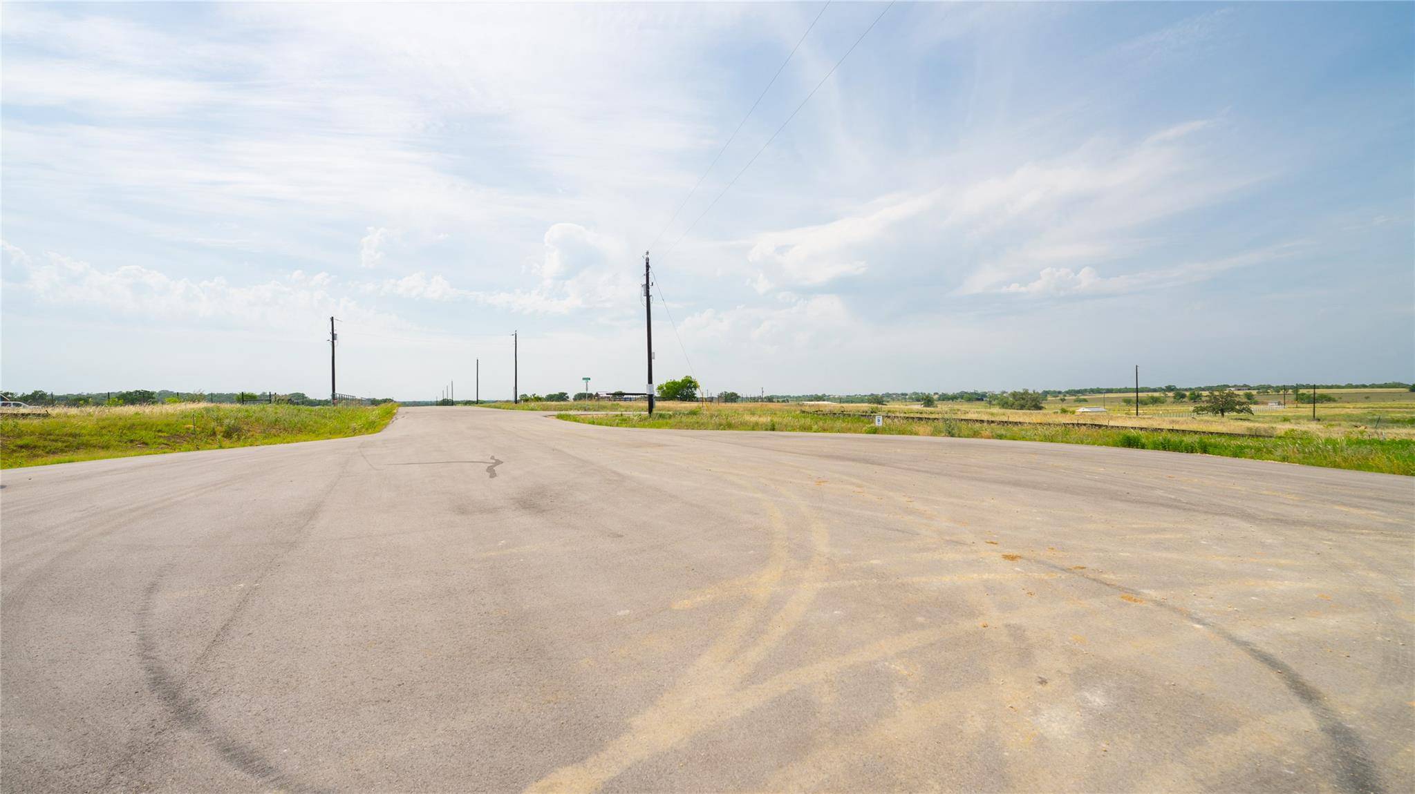 Dale, TX 78616,1350 FERGUSON LOOP