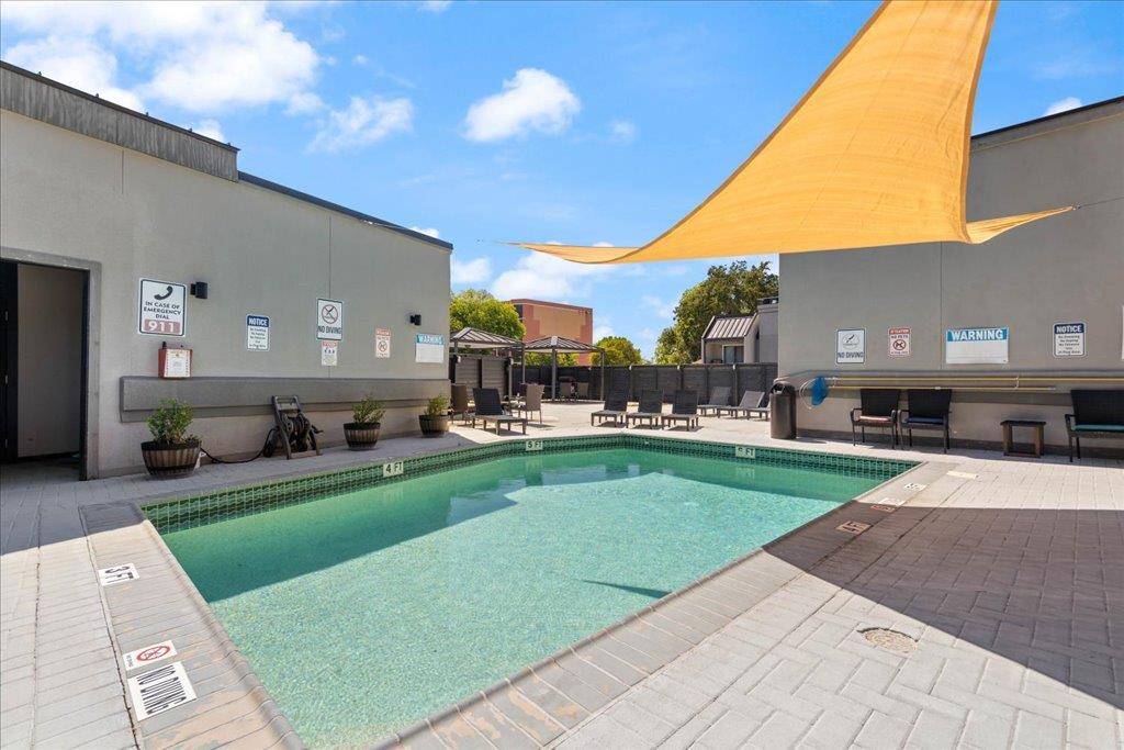 Austin, TX 78752,935 La Posada DR #158