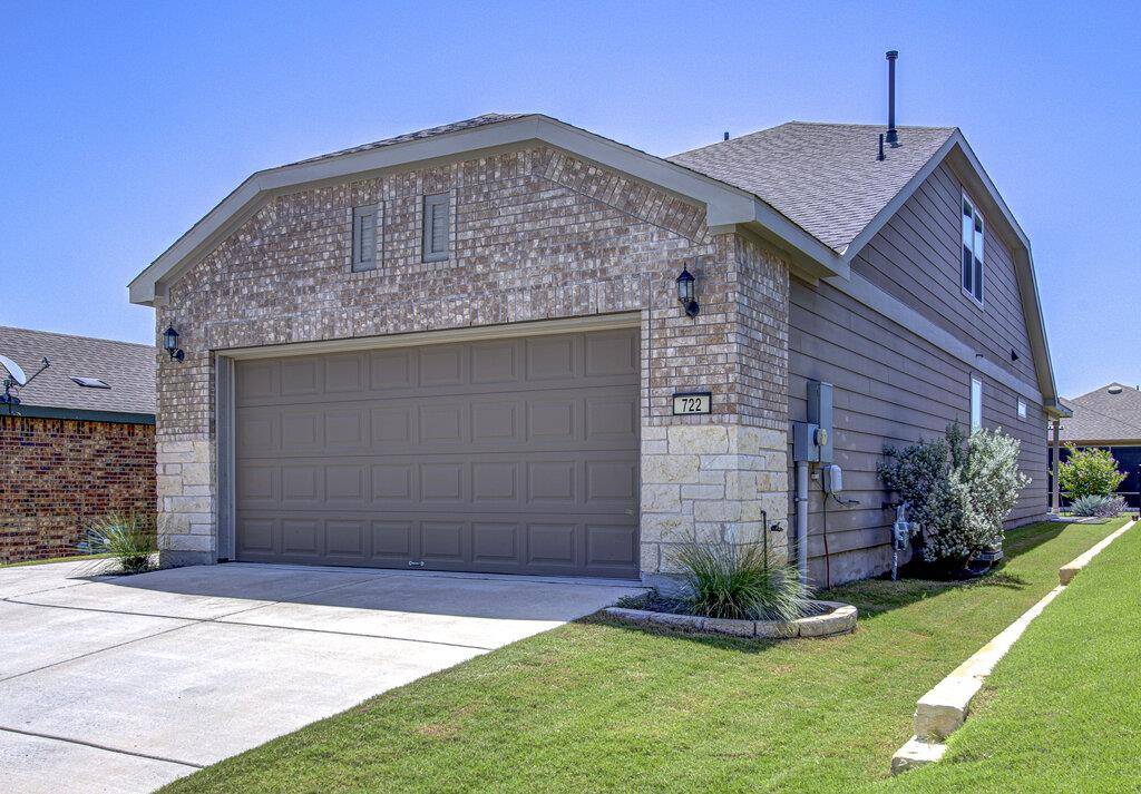 Georgetown, TX 78633,722 Kitty Hawk RD