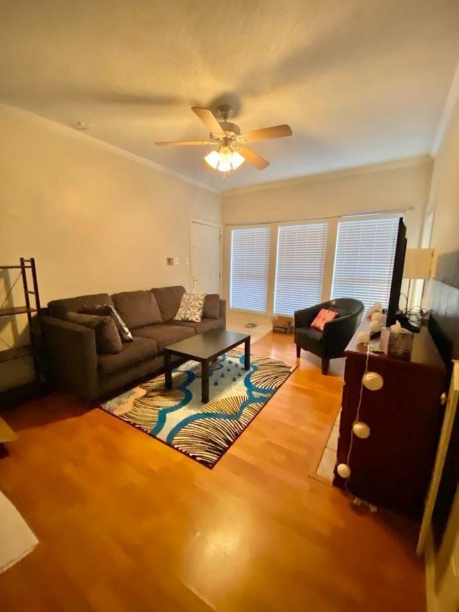 Austin, TX 78705,807 W 25th ST #215