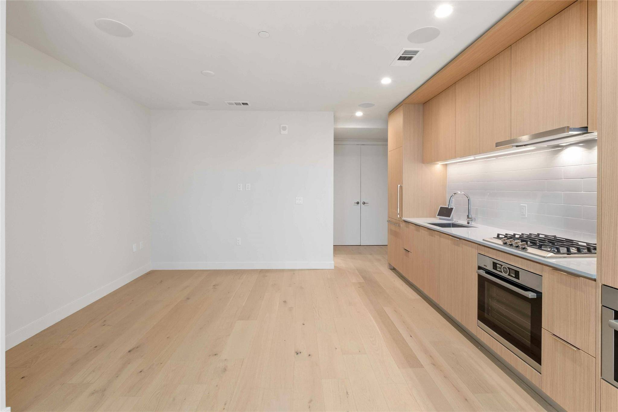 Austin, TX 78701,44 East Ave #2506