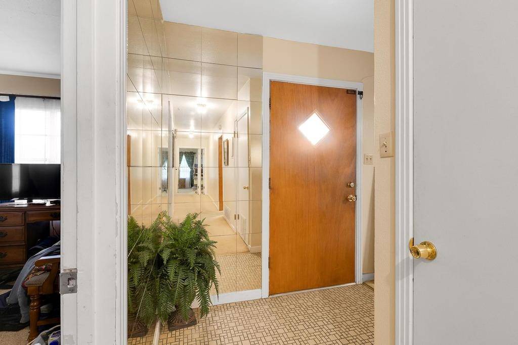 Austin, TX 78741,2707 Princeton DR