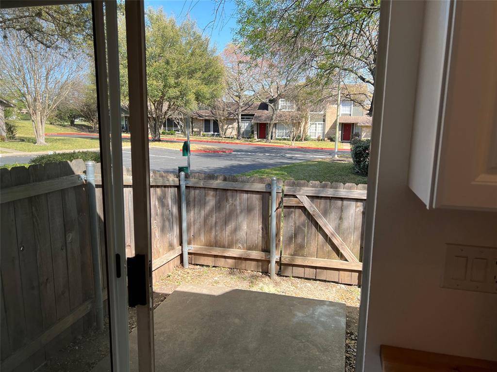 Austin, TX 78753,1015 E Yager LN #77