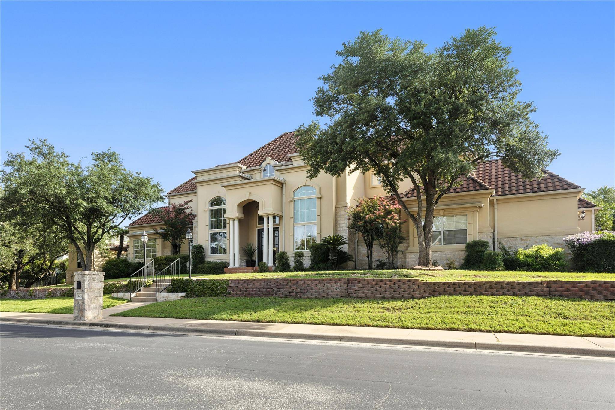 Austin, TX 78738,1715 Palisades Pointe LN