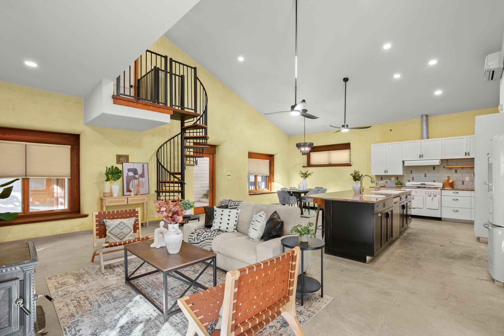 Austin, TX 78757,913 Taulbee LN