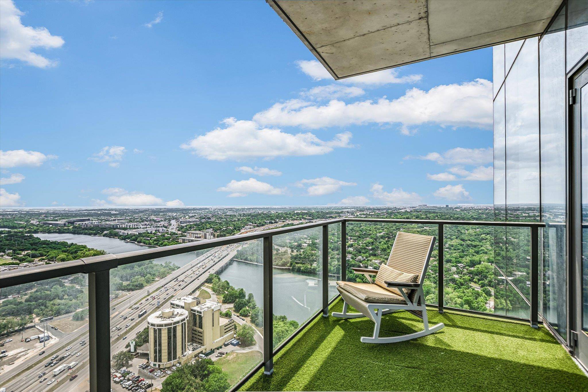 Austin, TX 78701,44 East Ave #3906