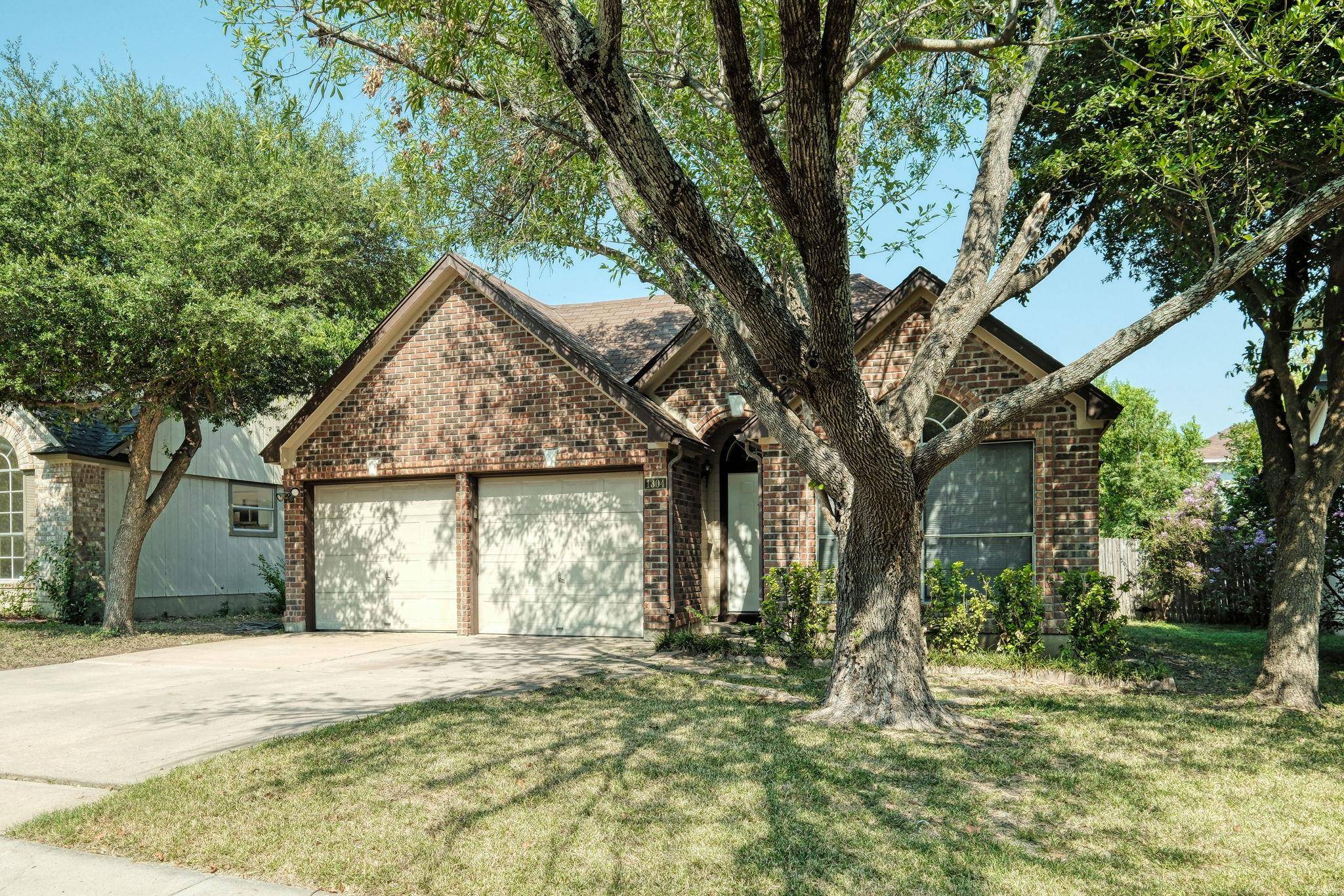 Round Rock, TX 78664,1304 GARDEN PATH CV