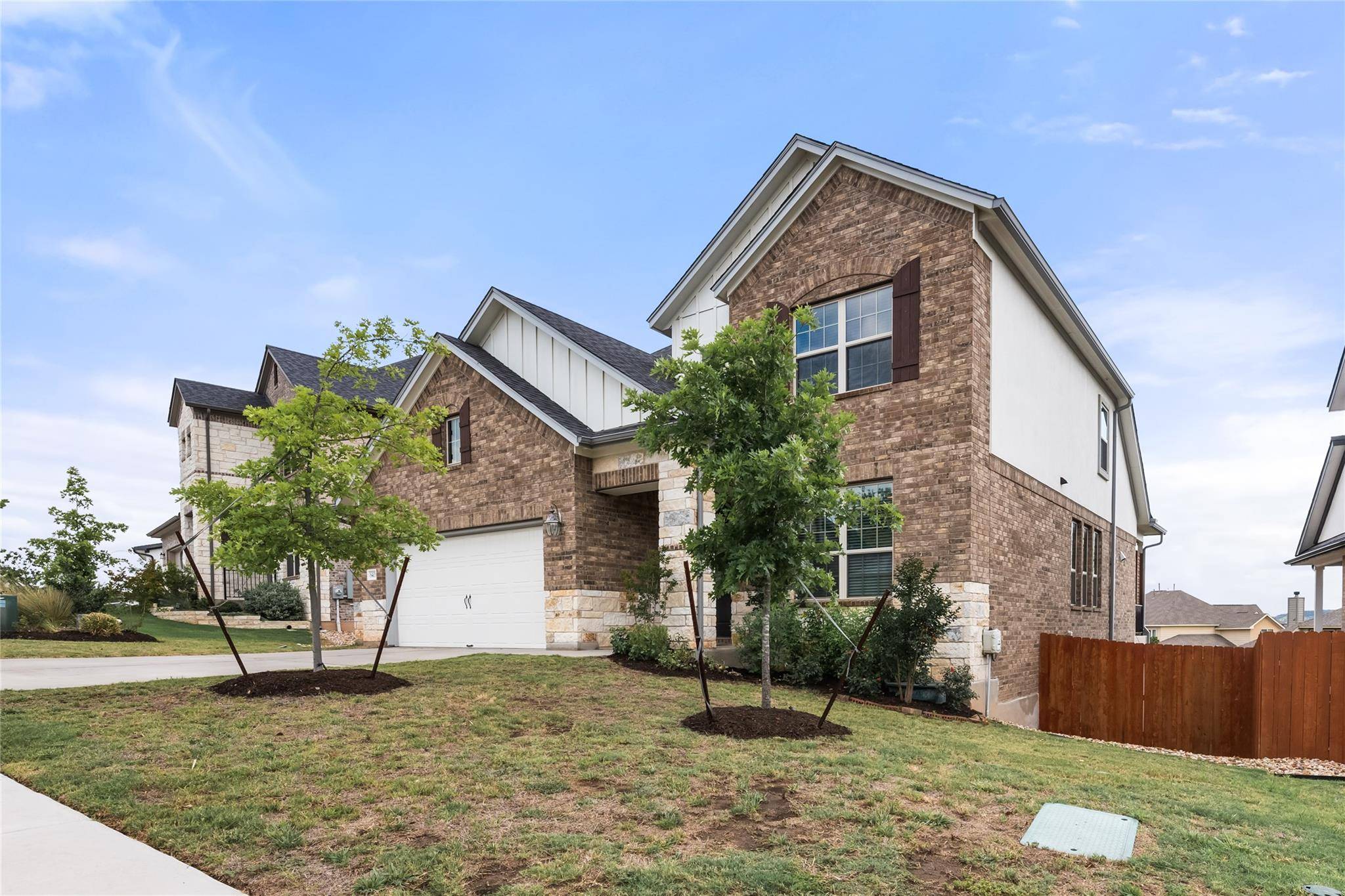 Austin, TX 78738,6408 Empresa DR
