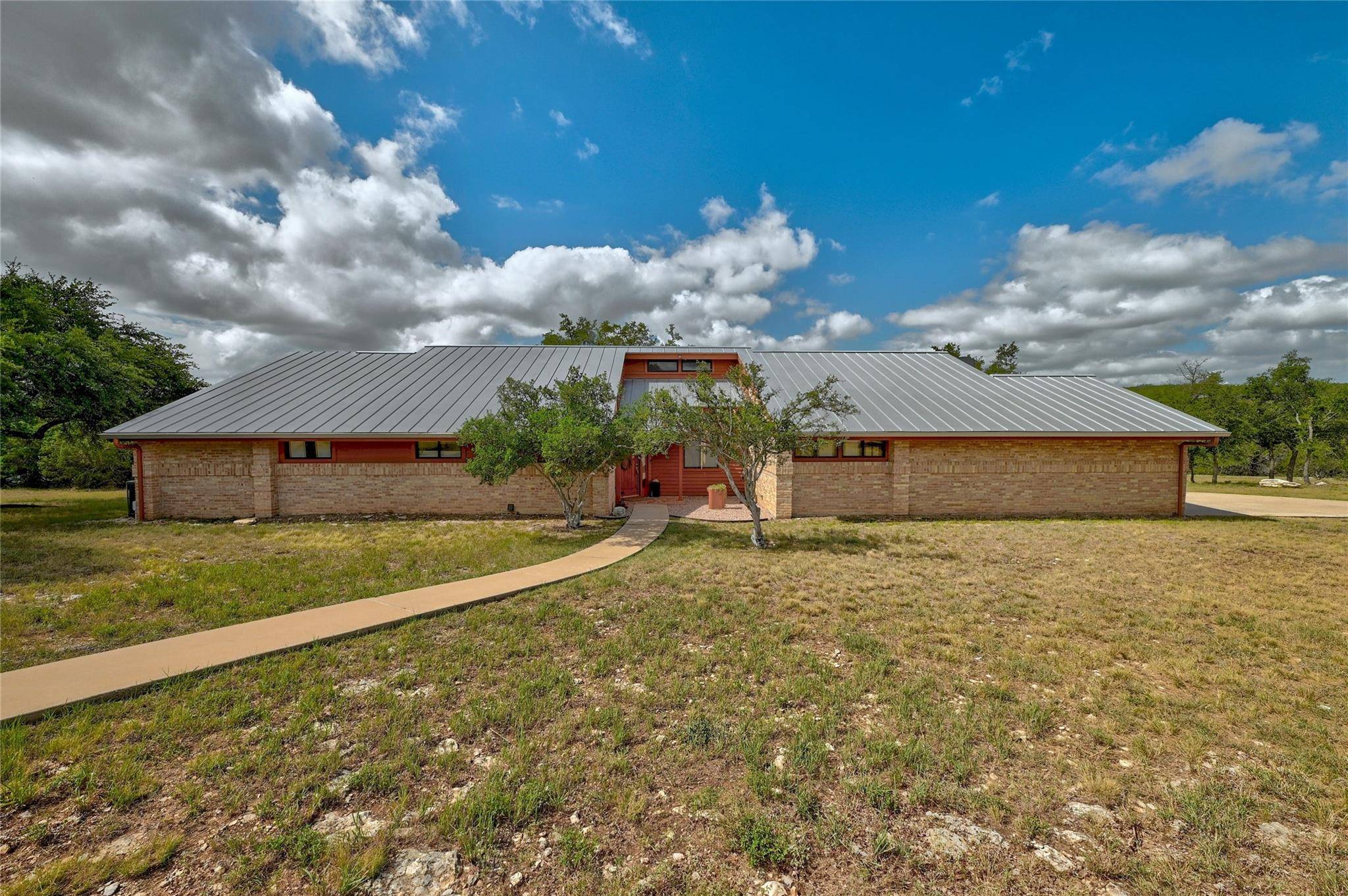 Dripping Springs, TX 78620,300 Sycamore Valley RD