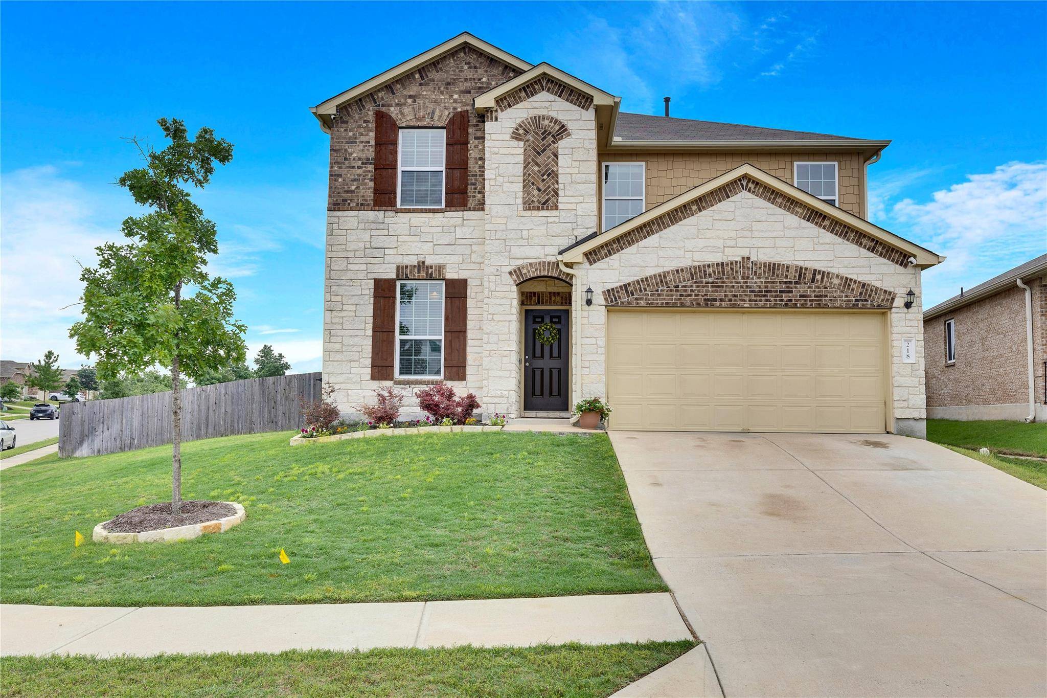 Buda, TX 78610,218 lyre Leaf DR