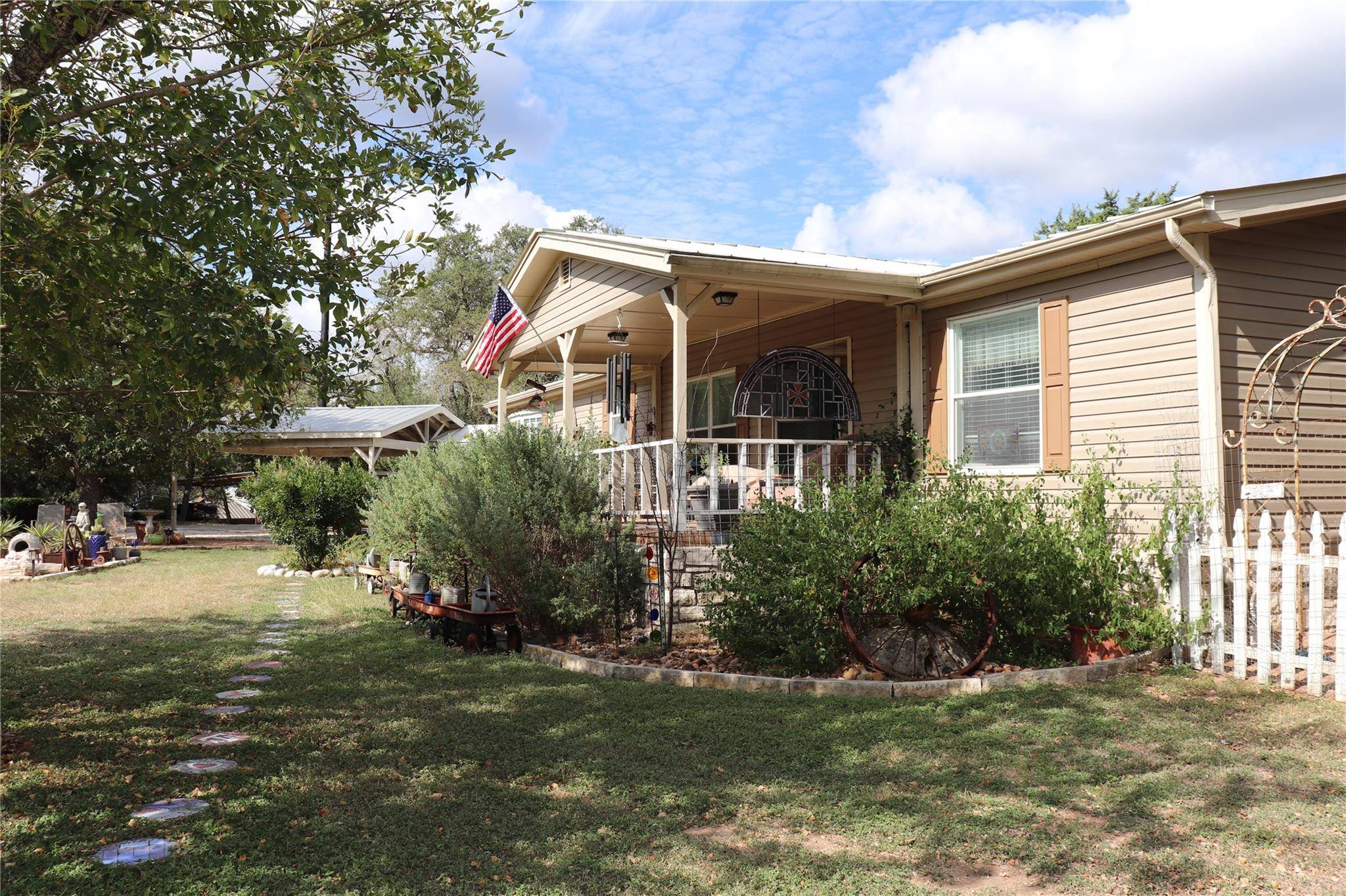 Wimberley, TX 78676,401 High Mesa DR