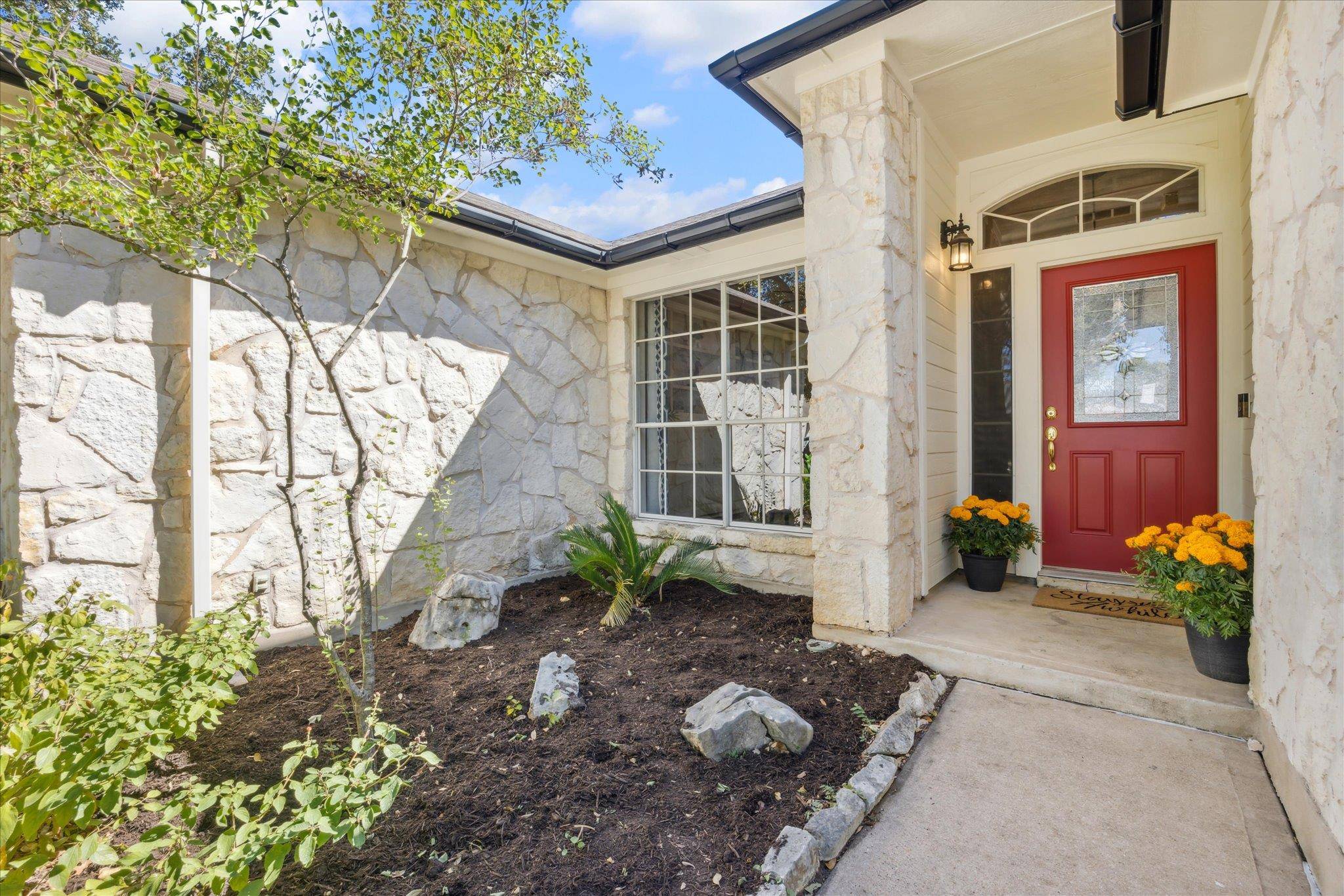 Austin, TX 78749,8909 Copano DR