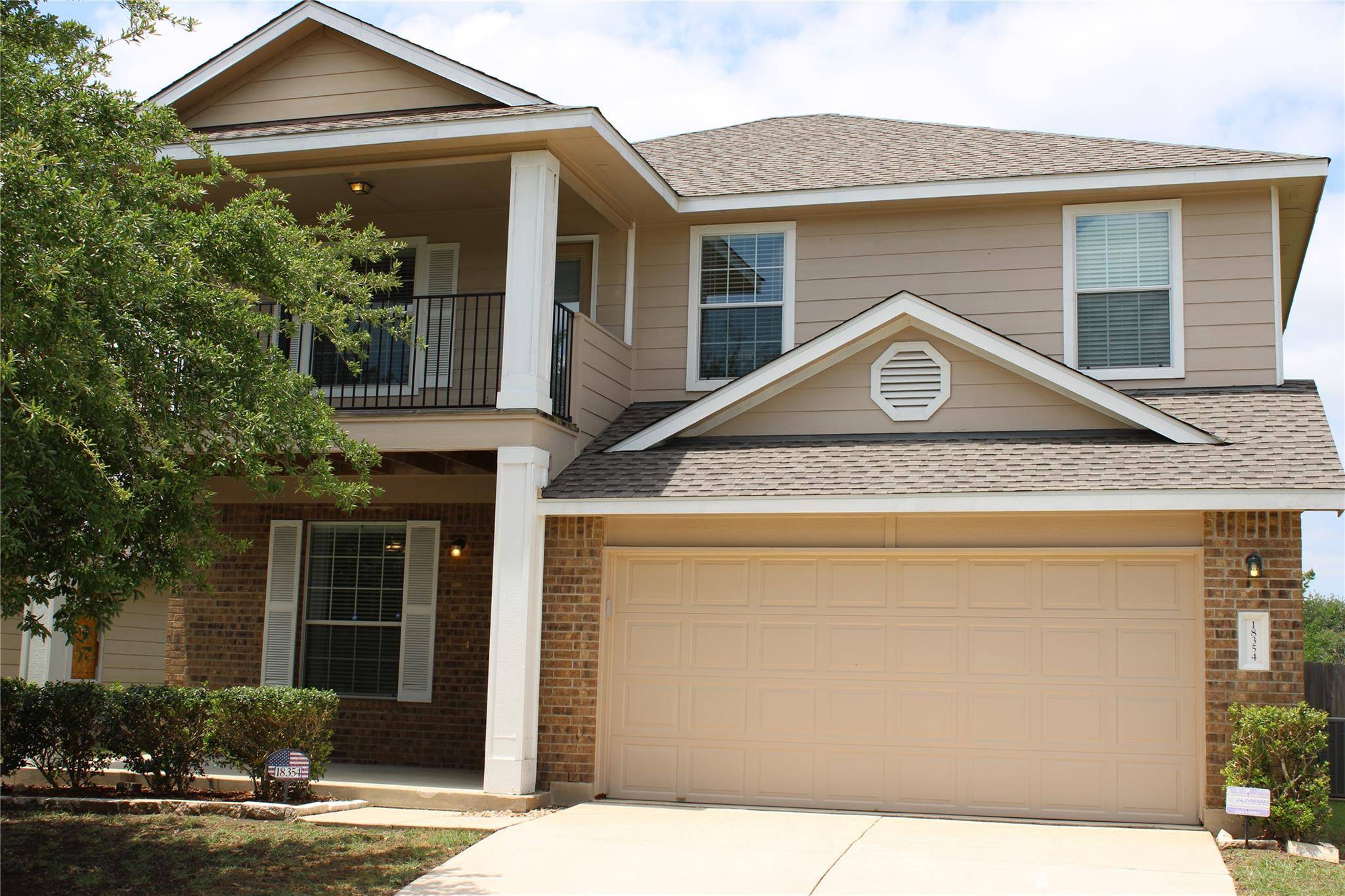 Elgin, TX 78621,18354 Basket Flower BND