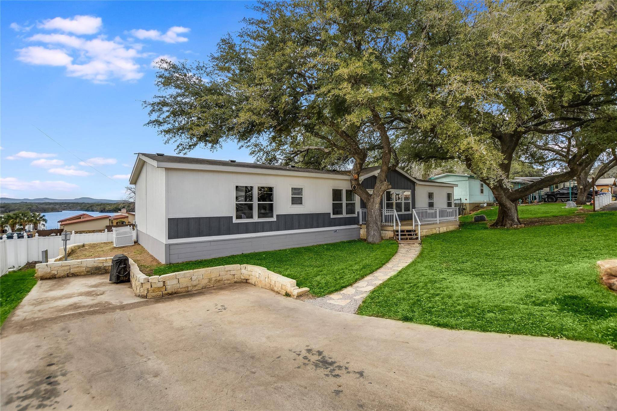 Marble Falls, TX 78639,604 CR 136A