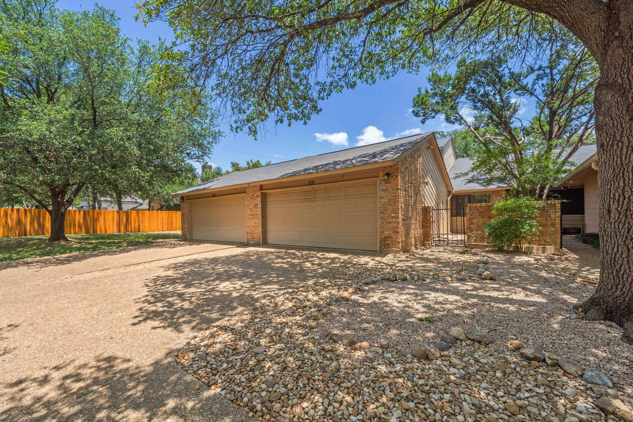 Austin, TX 78750,7205 Waldon DR #208
