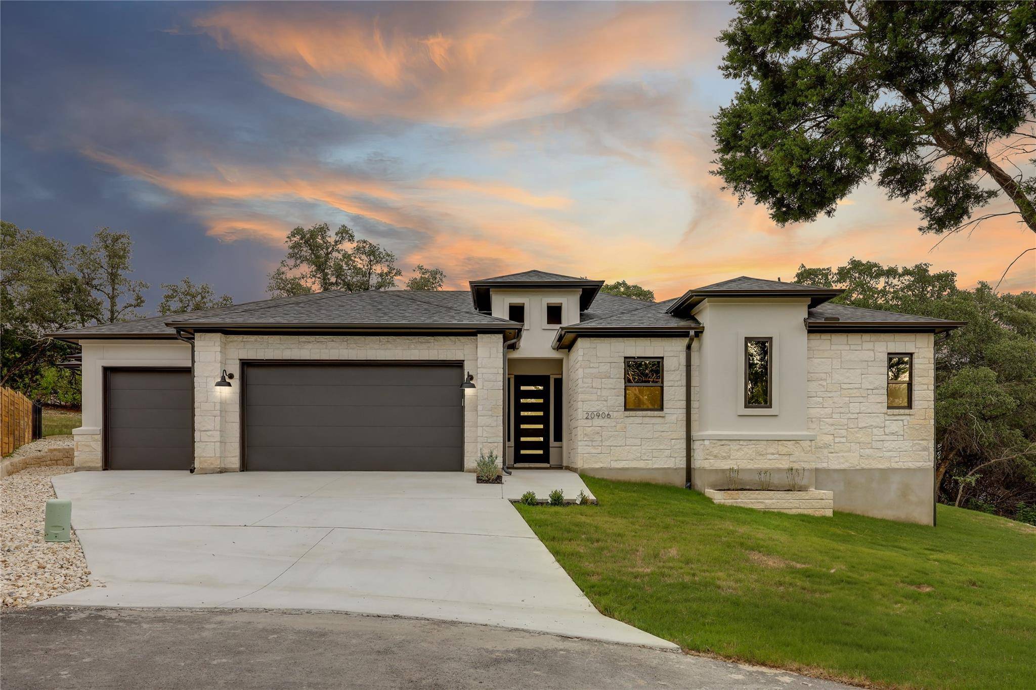 Lago Vista, TX 78645,20906 Marquette CV