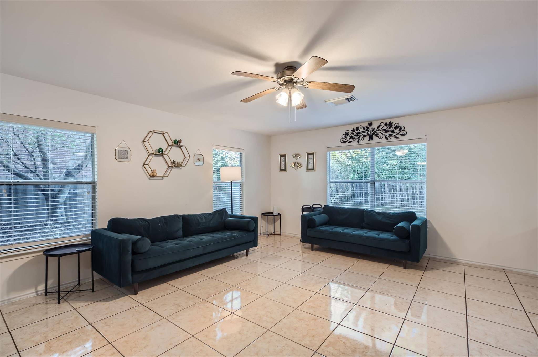 New Braunfels, TX 78130,1049 Stone TRL