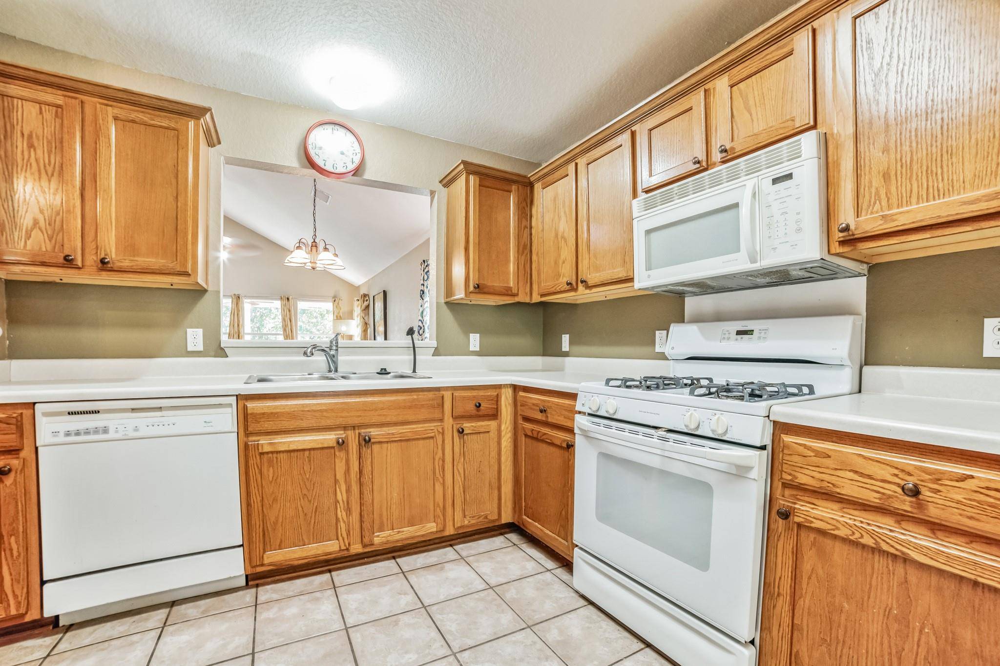Austin, TX 78727,4416 Destinys Gate DR