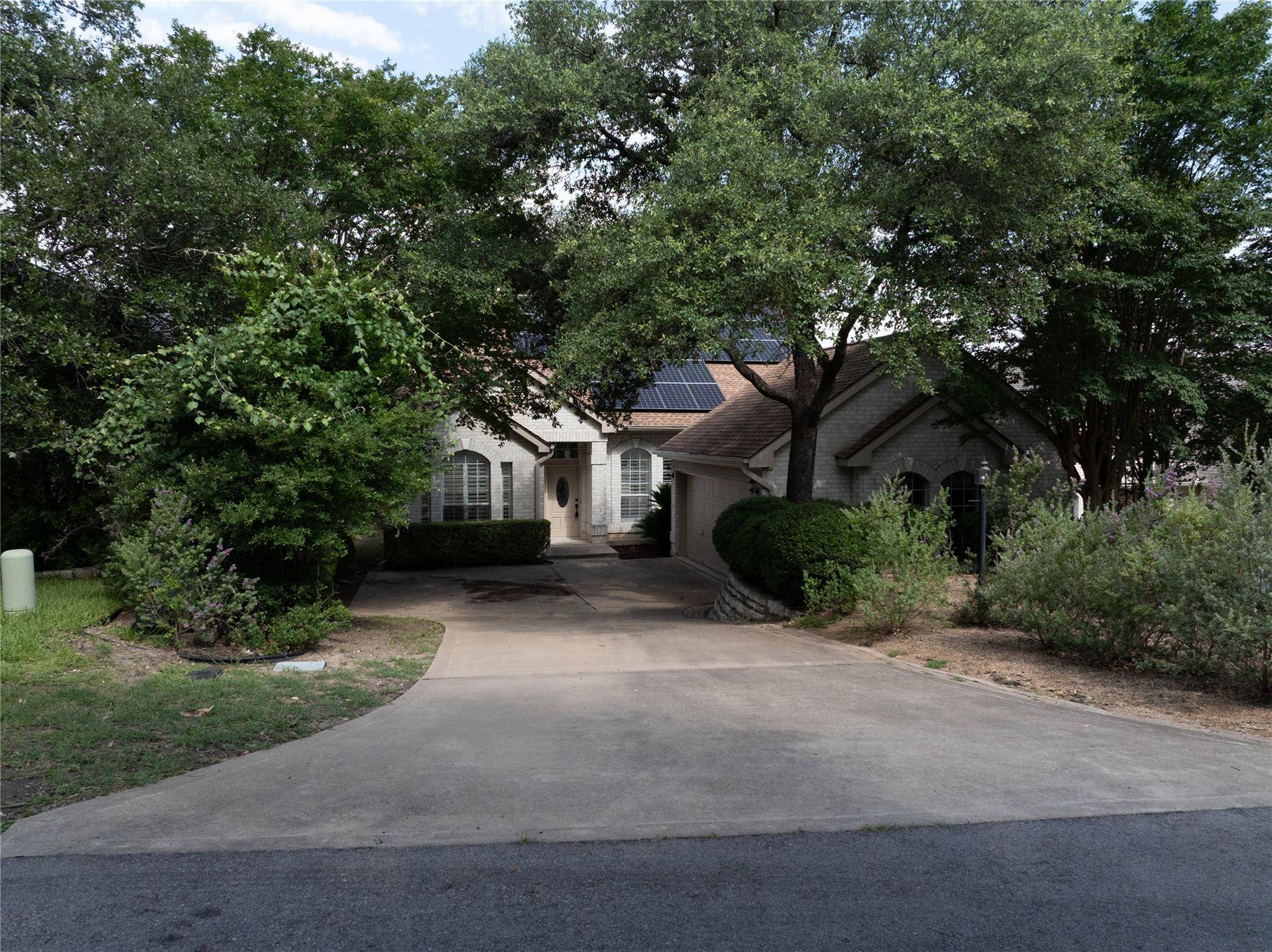 Lakeway, TX 78734,403 Hazeltine DR