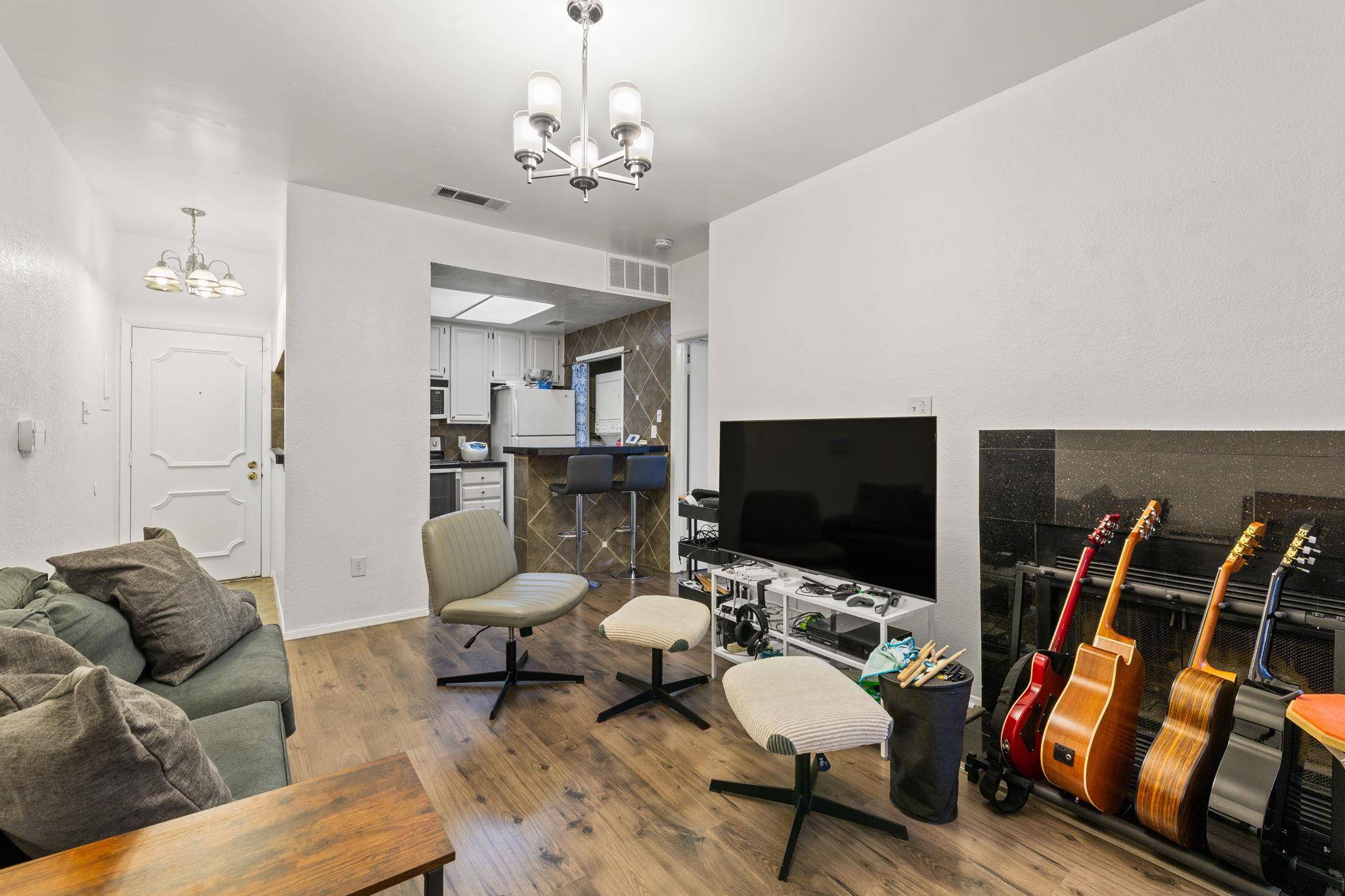 Austin, TX 78705,806 W 24th ST #108