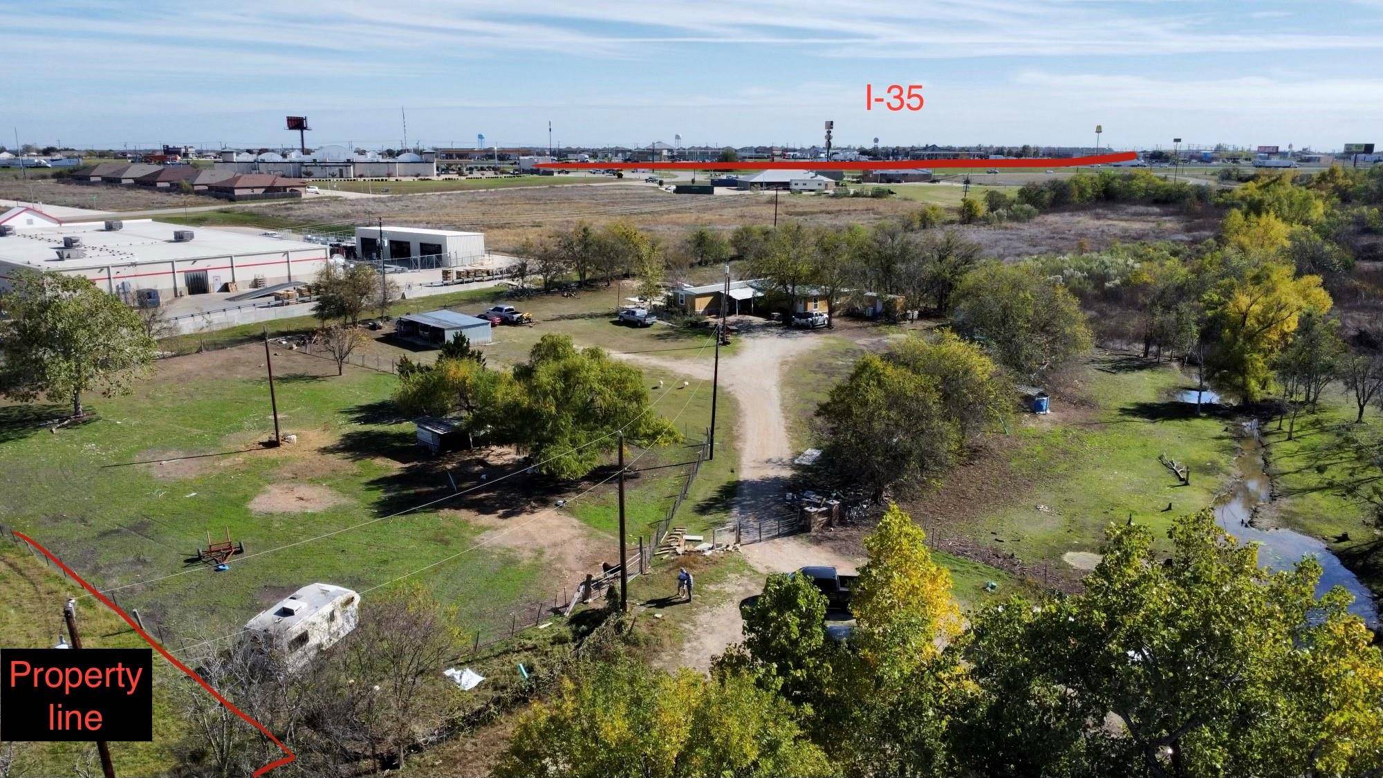 Jarrell, TX 76537,576 County Rd 306 RD