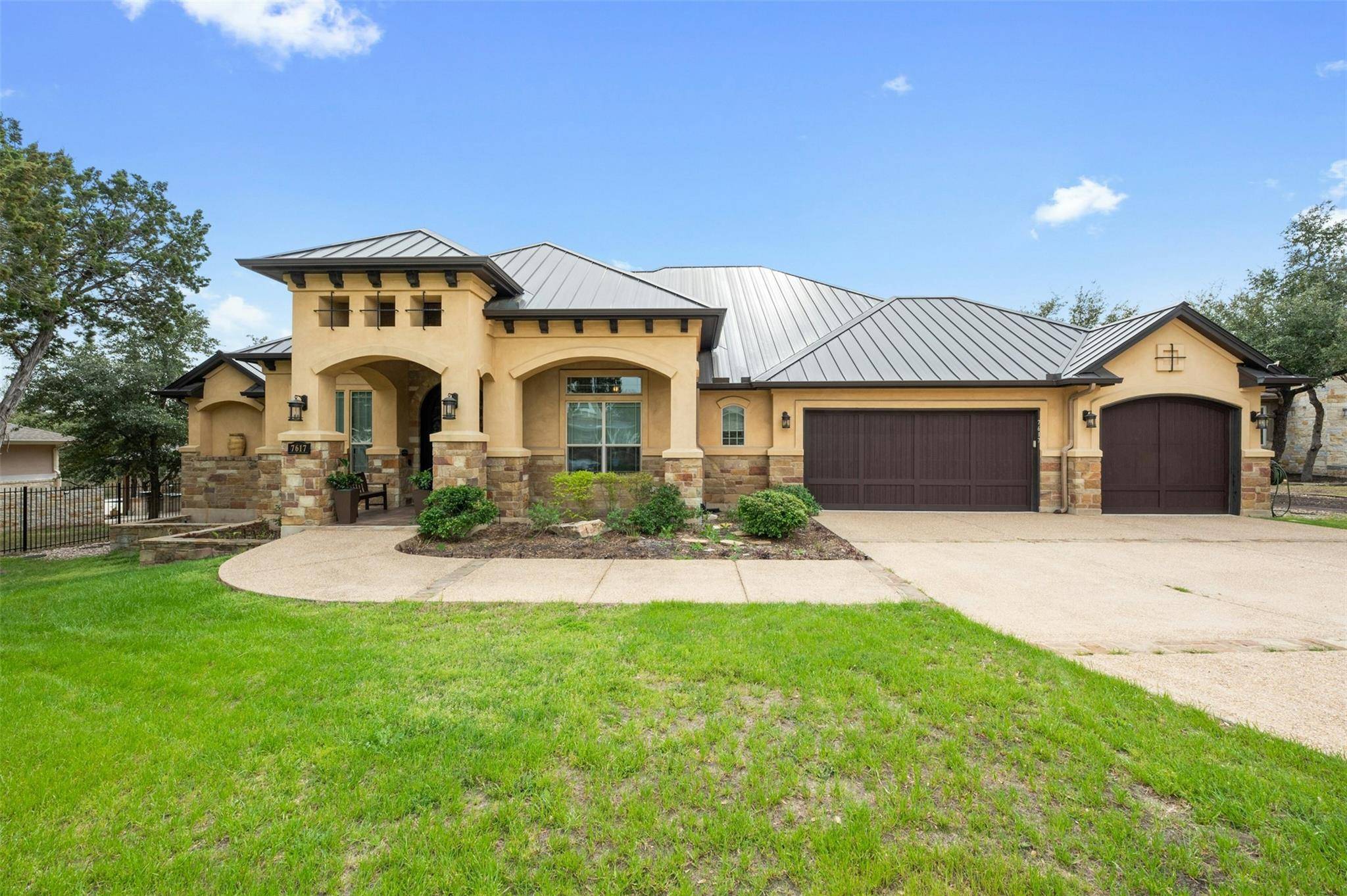 Austin, TX 78730,7617 Lazy River CV