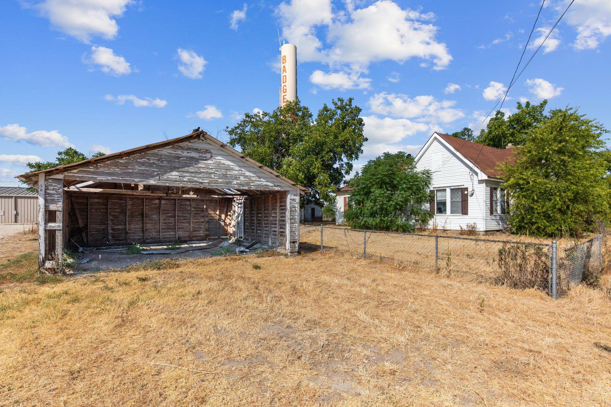 Buckholts, TX 76518,103 E Avenue H