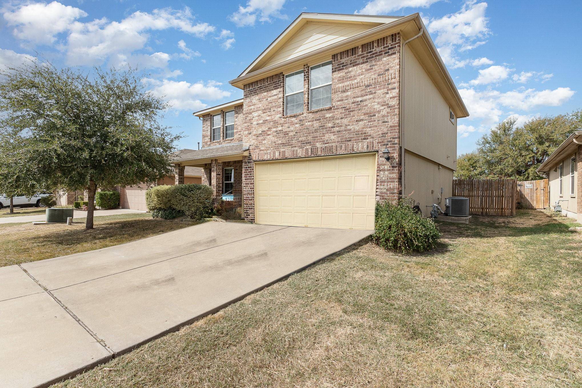 Elgin, TX 78621,13708 Sierra Wind LN