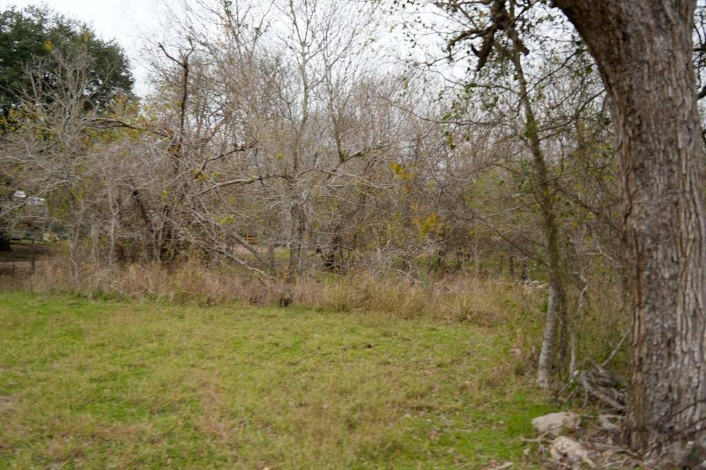 Victoria, TX 77901,250 Hiller RD