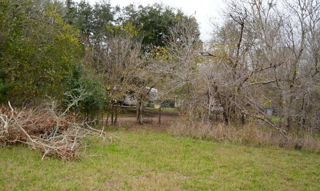 Victoria, TX 77901,250 Hiller RD