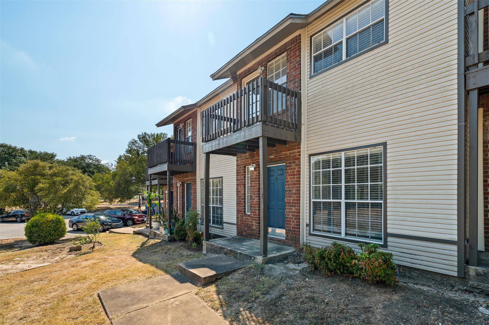 Austin, TX 78741,1806 River Crossing CR CIR #C