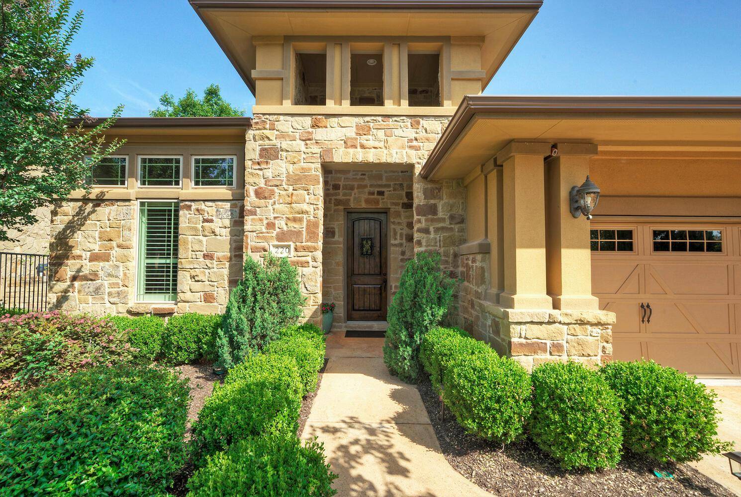 Lakeway, TX 78738,220 Tavish TRL