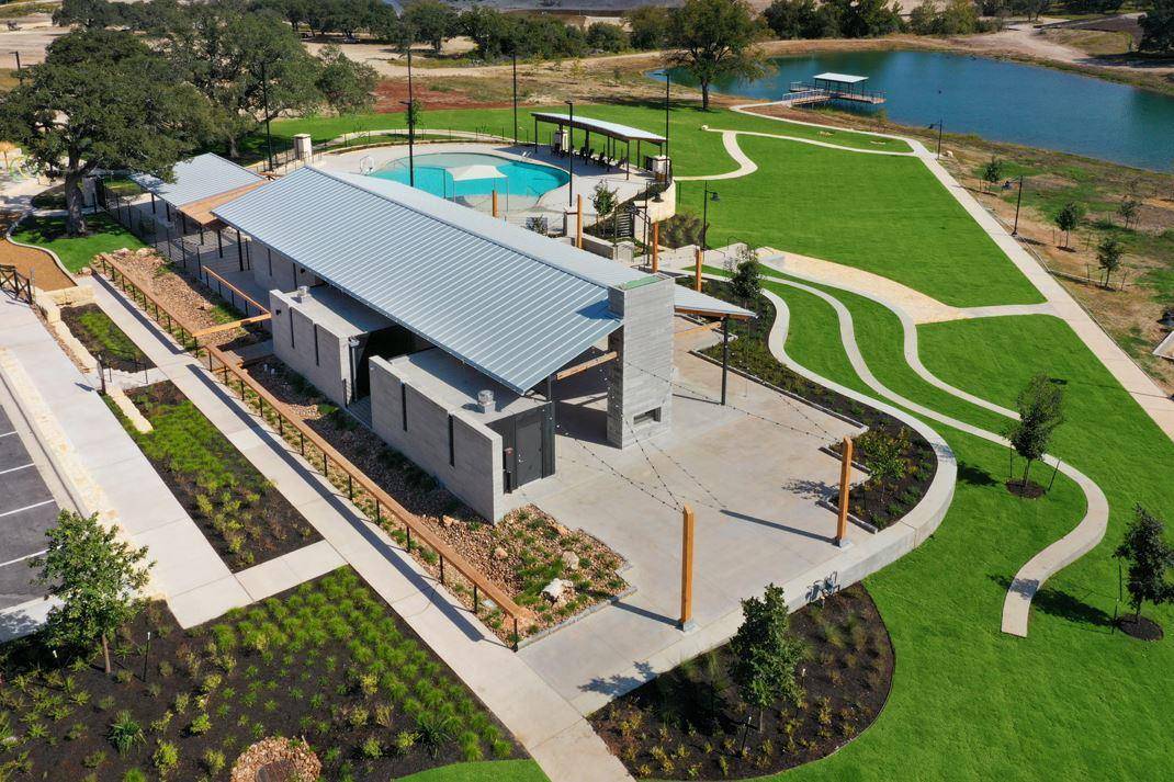 Liberty Hill, TX 78642,825 S Hemingway LOOP