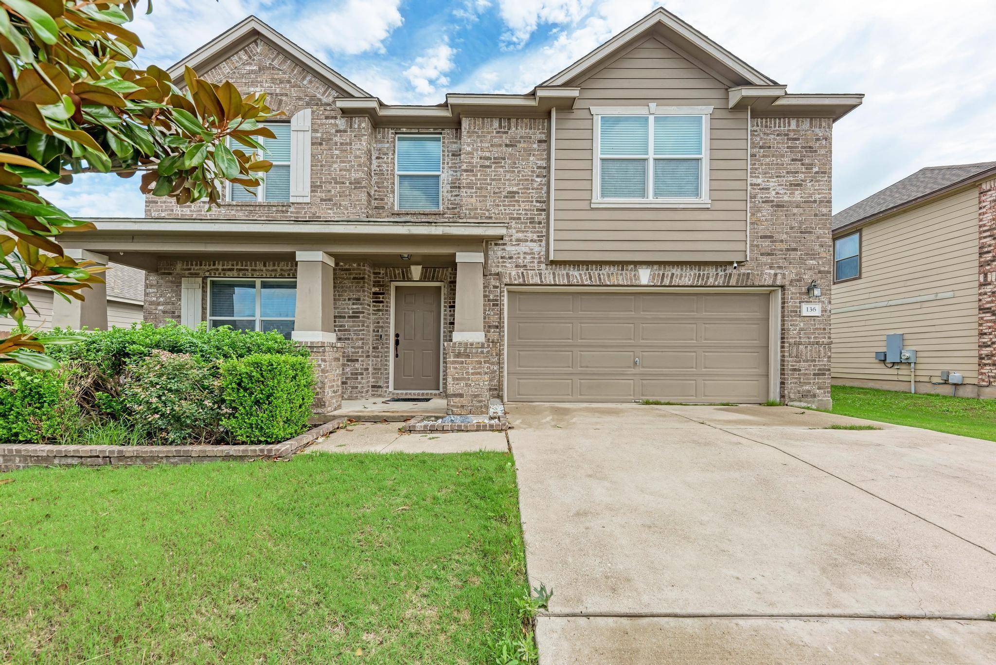 Hutto, TX 78634,136 Carrington ST