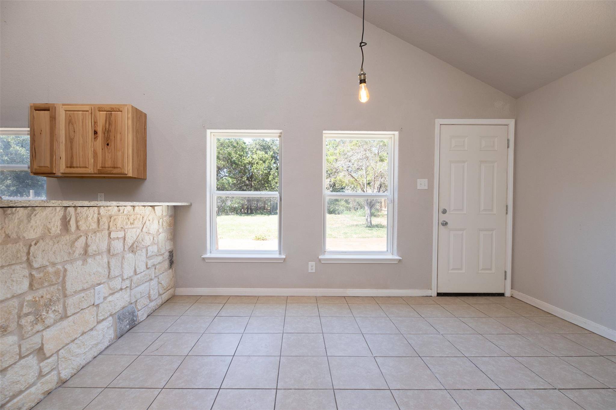 Canyon Lake, TX 78133,466 Twin Elm DR