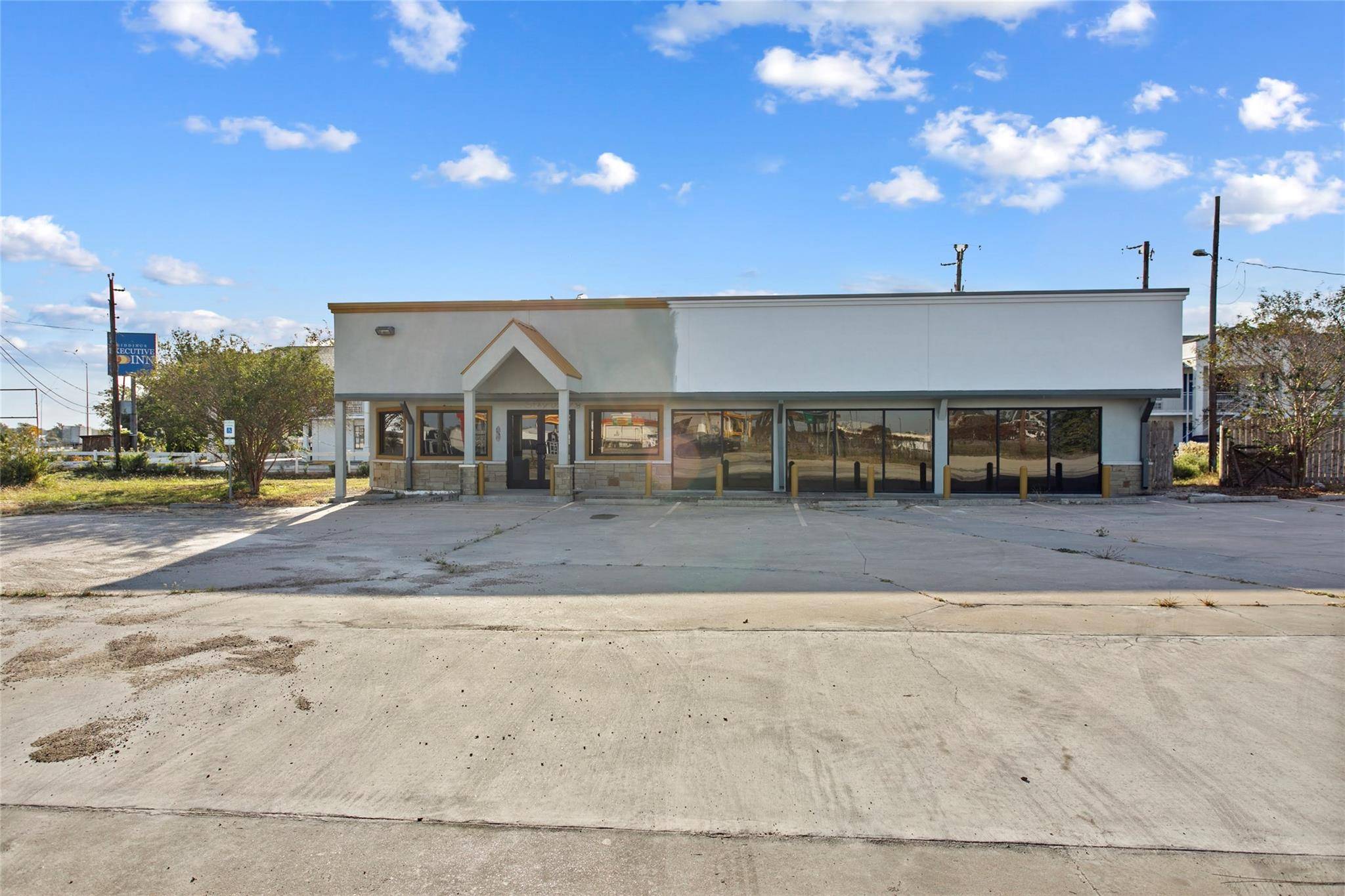 Giddings, TX 78942,3250 E Austin ST