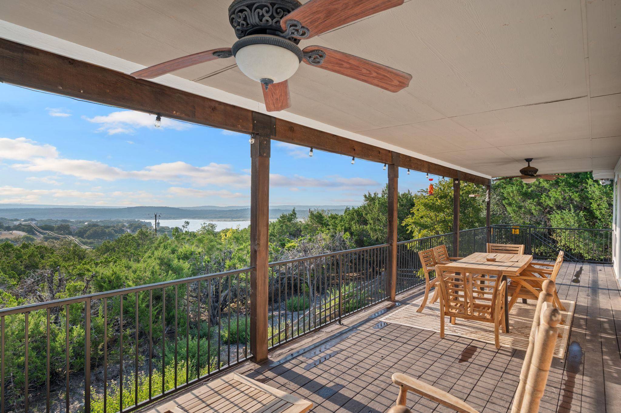 Lago Vista, TX 78645,5102 Sundown ST