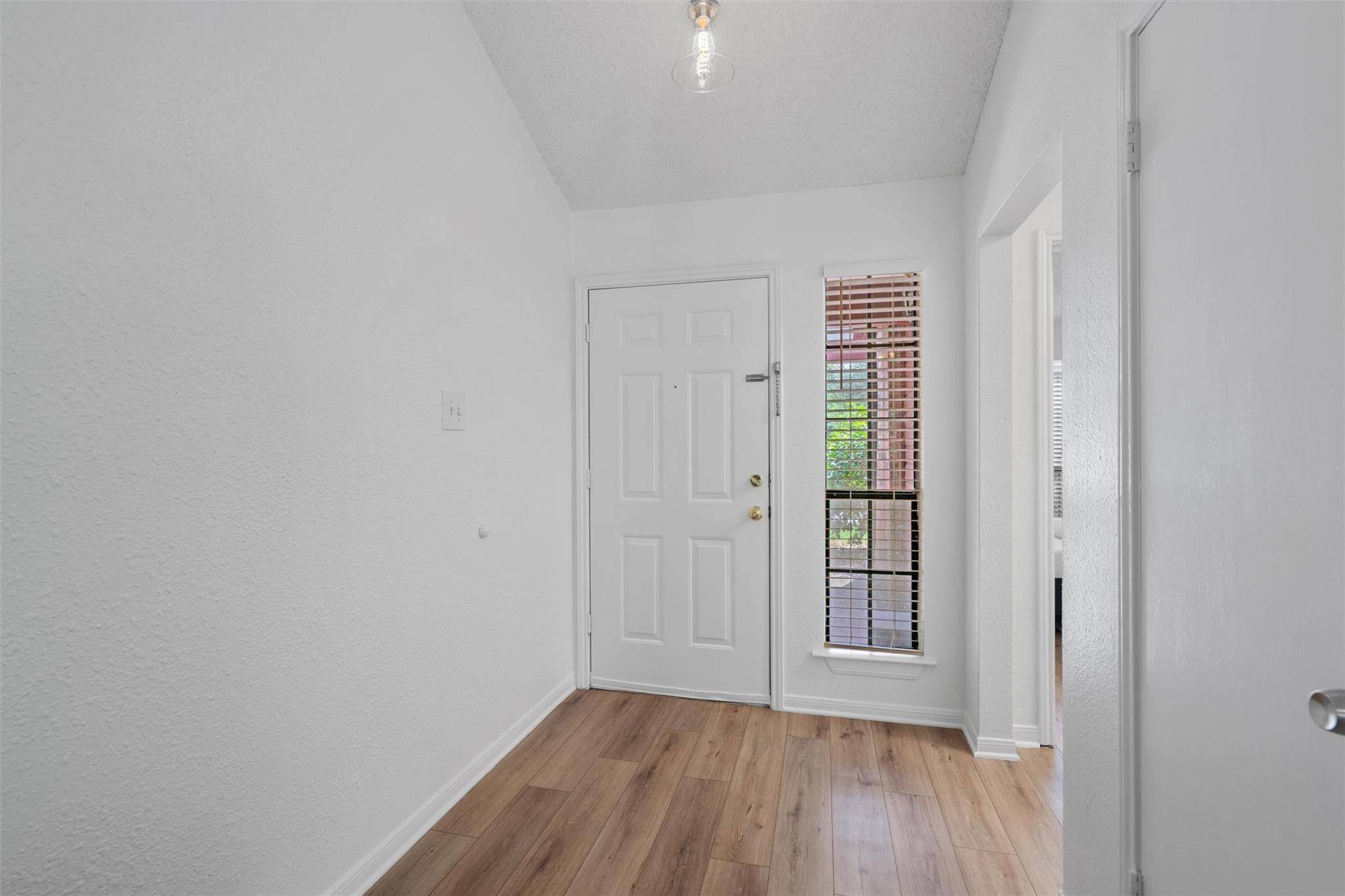 Austin, TX 78741,1601 Faro DR #1102