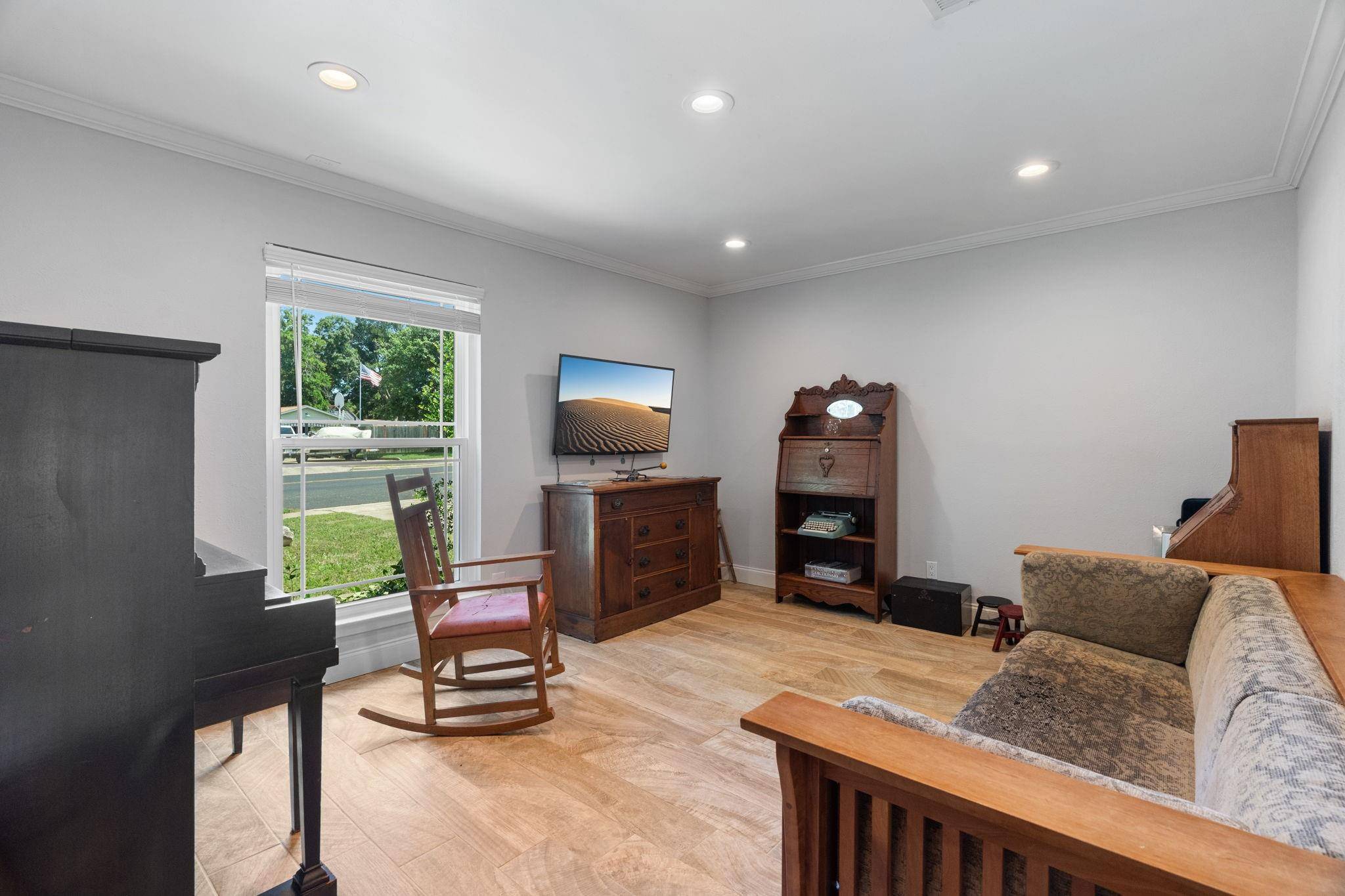 Austin, TX 78745,8406 Seminary Ridge DR