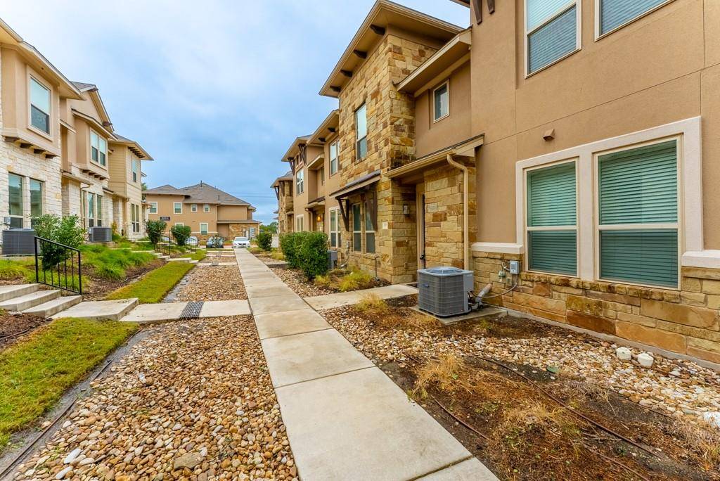 Austin, TX 78717,13800 Lyndhurst ST #293