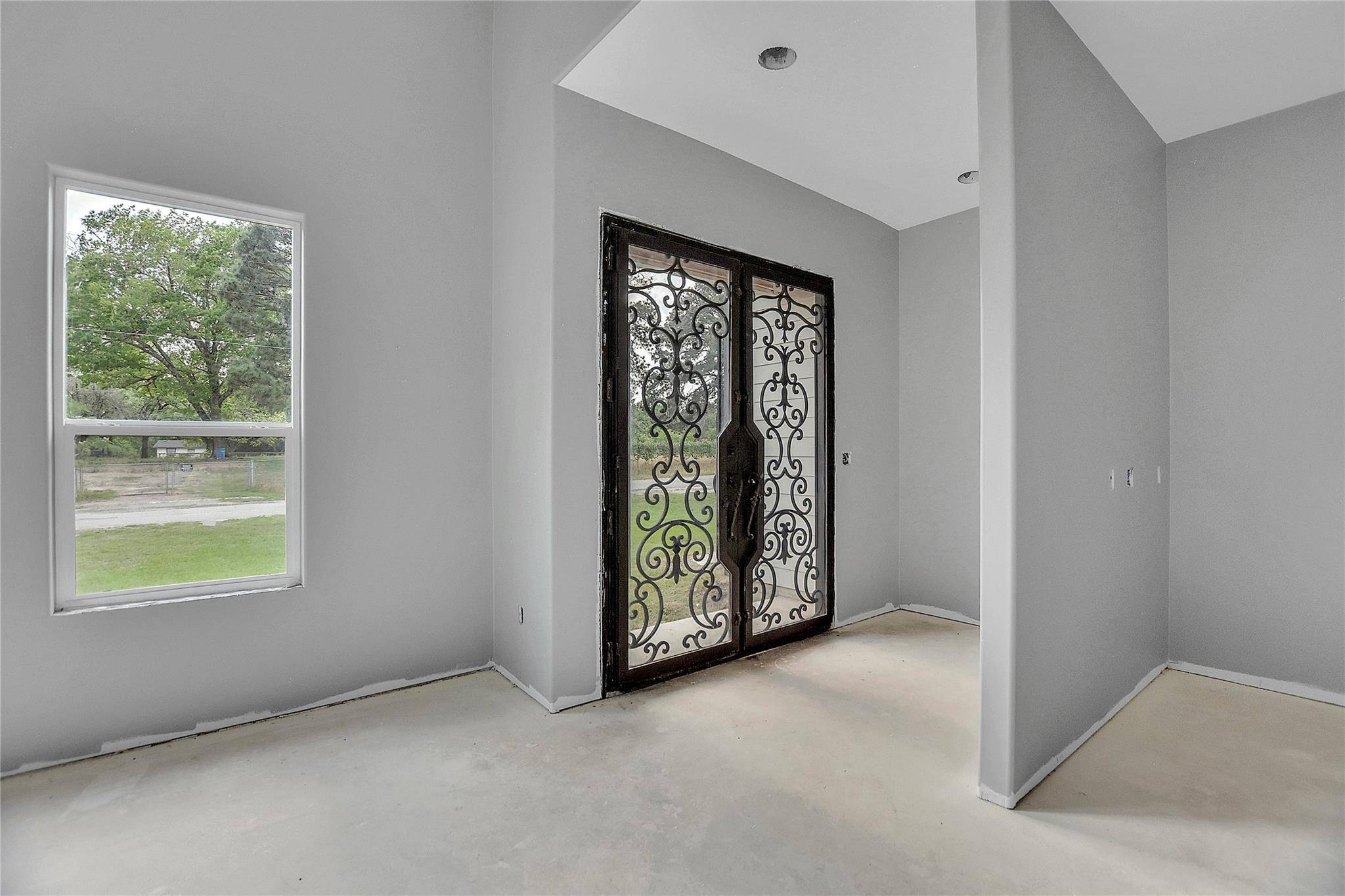 Bastrop, TX 78602,107 Mary ST