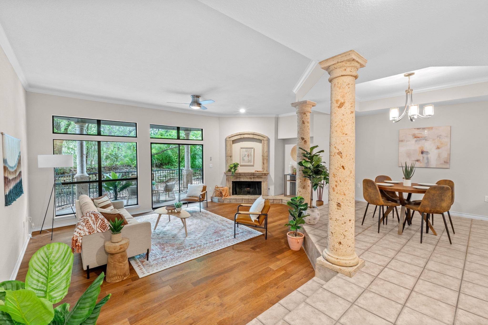 Austin, TX 78746,1000 Liberty Park DR #205