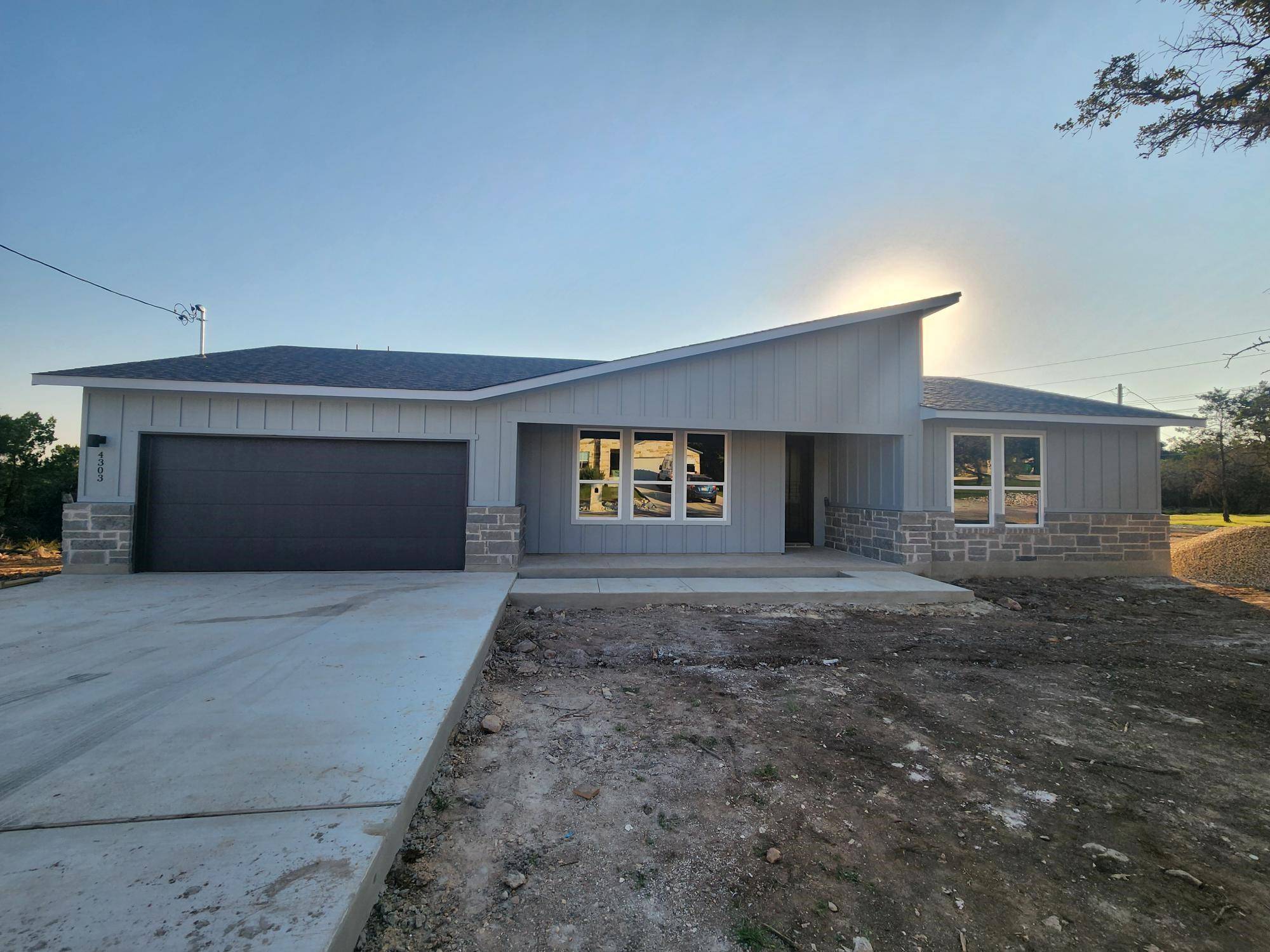 Lago Vista, TX 78645,20104 Livingston CV