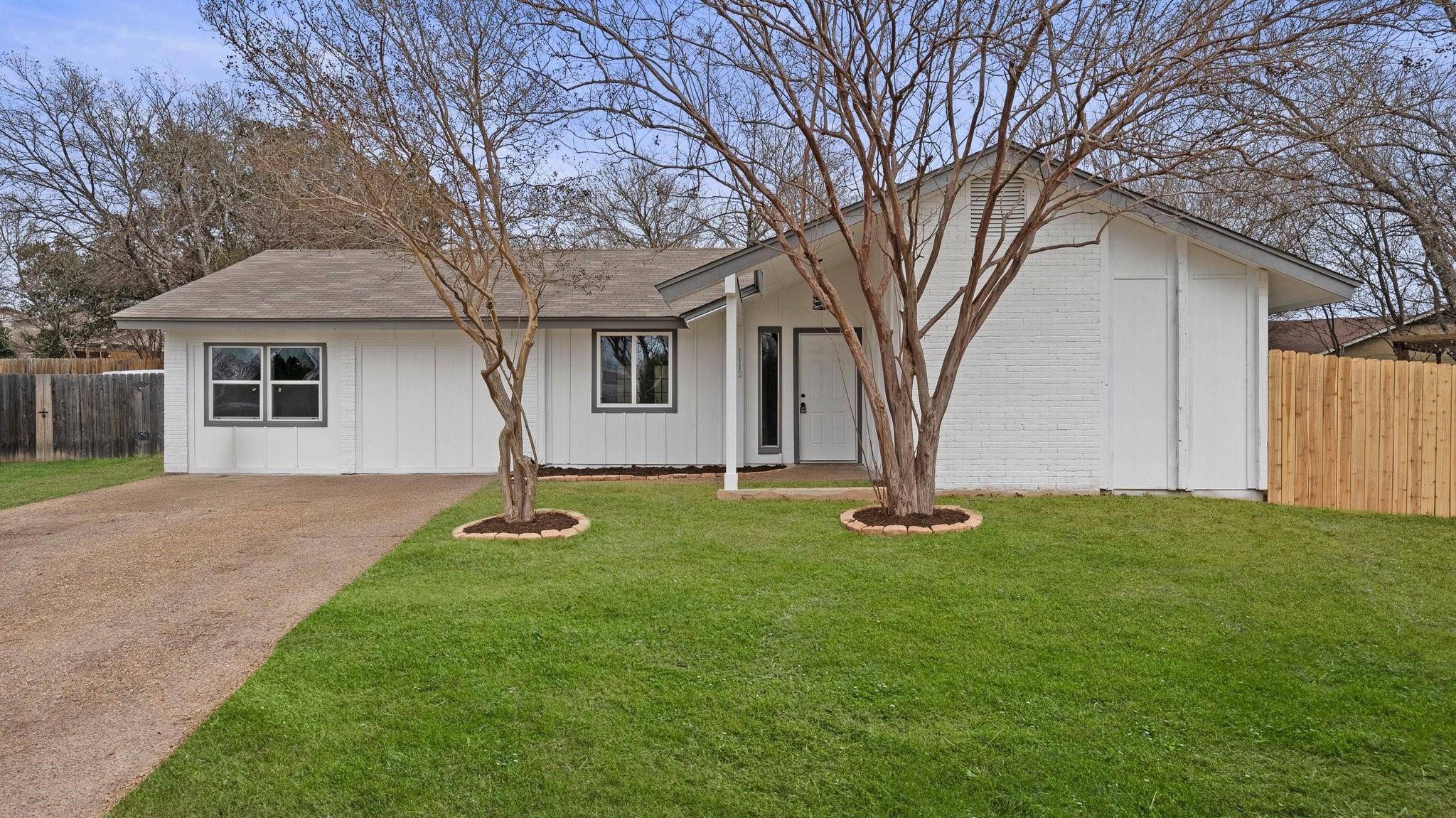 Austin, TX 78753,1112 Village Green DR